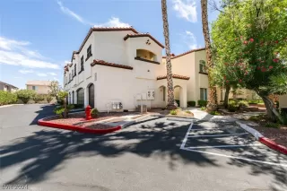 Photo #1: 2593325 Listing 