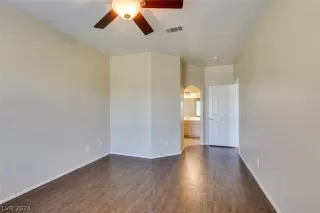 Photo #6: 2593325 Listing 