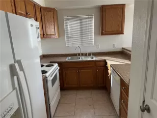 Photo #6: 2593330 Listing 