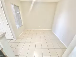 Photo #5: 2593502 Listing 