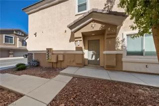 Photo #2: 2593513 Listing 