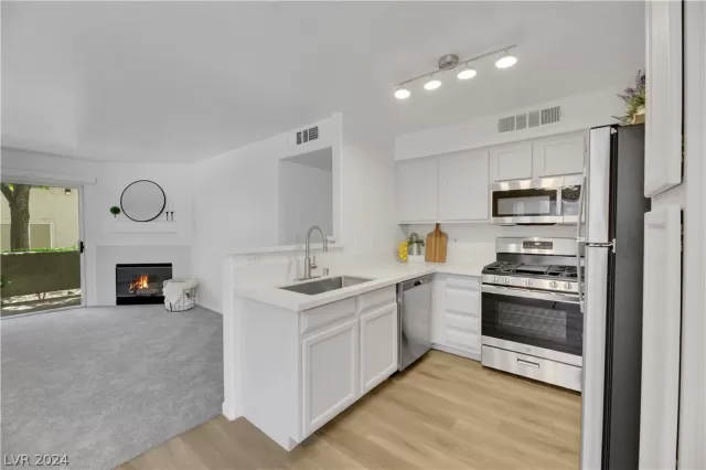 MLS: 2593517 Condo For Sale