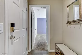 Photo #4: 2593521 Listing