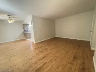 Photo #1: 2593523 Listing 