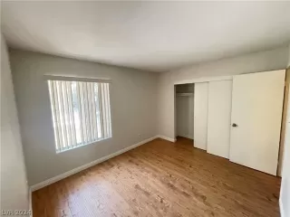 Photo #6: 2593523 Listing 