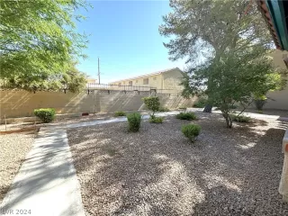 Photo #2: 2593529 Listing 