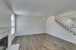 Photo #6: 2593531 Listing 