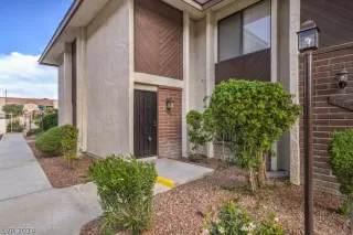 Photo #1: 2593602 Listing 