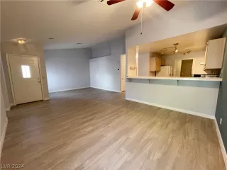 Photo #3: 2593645 Listing 