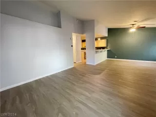 Photo #6: 2593645 Listing 