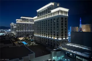 Photo #3: 2593650 Listing