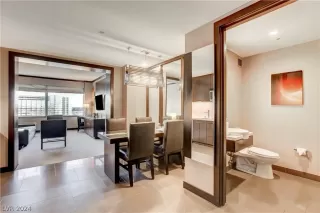 Photo #5: 2593657 Listing