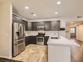 Photo #6: 2593695 Listing 