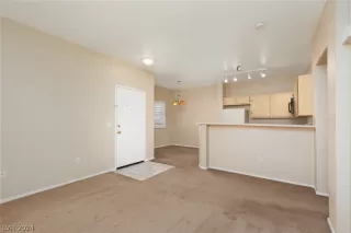 Photo #5: 2593760 Listing 