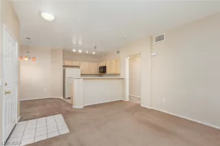 Photo #6: 2593760 Listing 