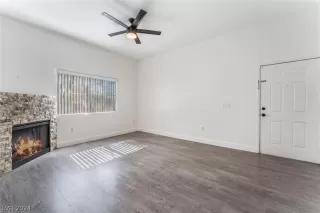 Photo #2: 2593771 Listing