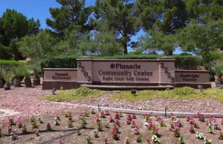 Photo #5: 2593789 Listing