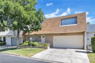 Photo #2: 2593793 Listing