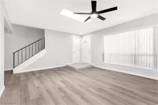 Photo #6: 2593793 Listing