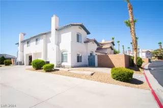 Photo #1: 2593803 Listing 