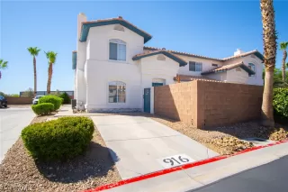 Photo #2: 2593803 Listing 