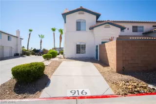 Photo #3: 2593803 Listing 