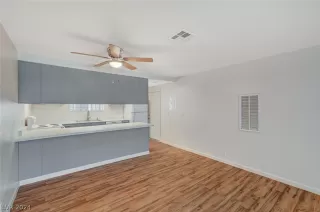 Photo #6: 2593826 Listing 