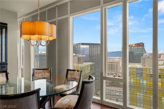 Photo #2: 2593835 Listing 