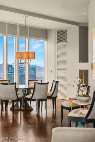 Photo #3: 2593835 Listing 