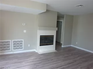 Photo #2: 2593869 Listing 