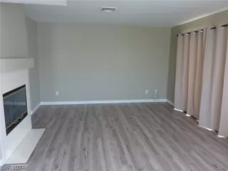 Photo #3: 2593869 Listing 