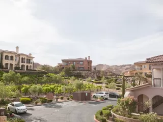 Photo #3: 2593873 Listing 