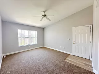 Photo #3: 2593969 Listing 