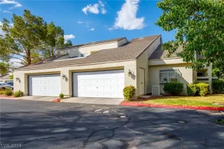 Photo #2: 2593983 Listing