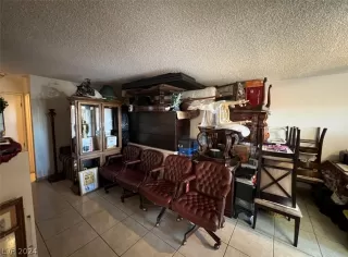 Photo #3: 2593984 Listing