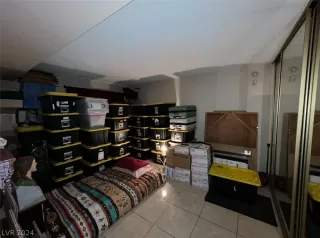 Photo #5: 2593984 Listing