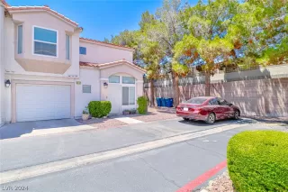 Photo #2: 2594035 Listing