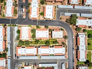 Photo #3: 2594036 Listing