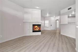 Photo #1: 2594090 Listing