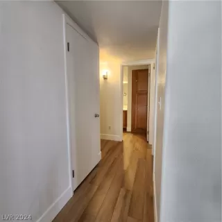 Photo #3: 2594095 Listing 