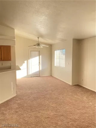 Photo #2: 2594108 Listing 