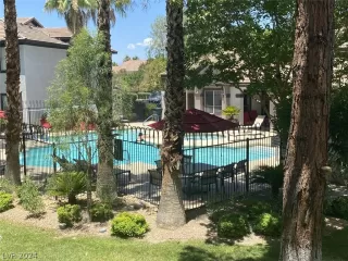 Photo #2: 2594122 Listing 
