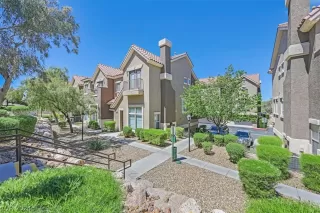 Photo #1: 2594189 Listing 