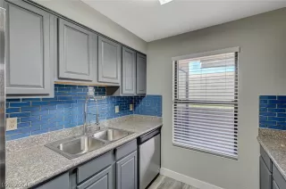 Photo #5: 2594208 Listing 