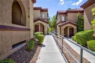 Photo #3: 2594236 Listing 