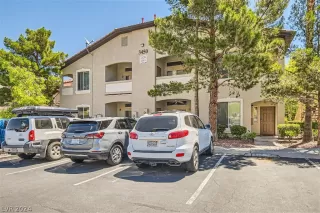 Photo #4: 2594250 Listing