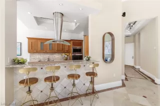 Photo #6: 2594271 Listing 