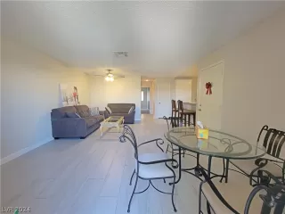 Photo #5: 2594272 Listing