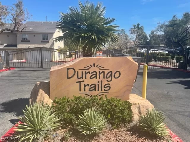 MLS: 2594278 Condo For Sale