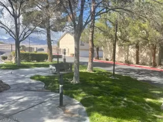 Photo #4: 2594278 Listing 